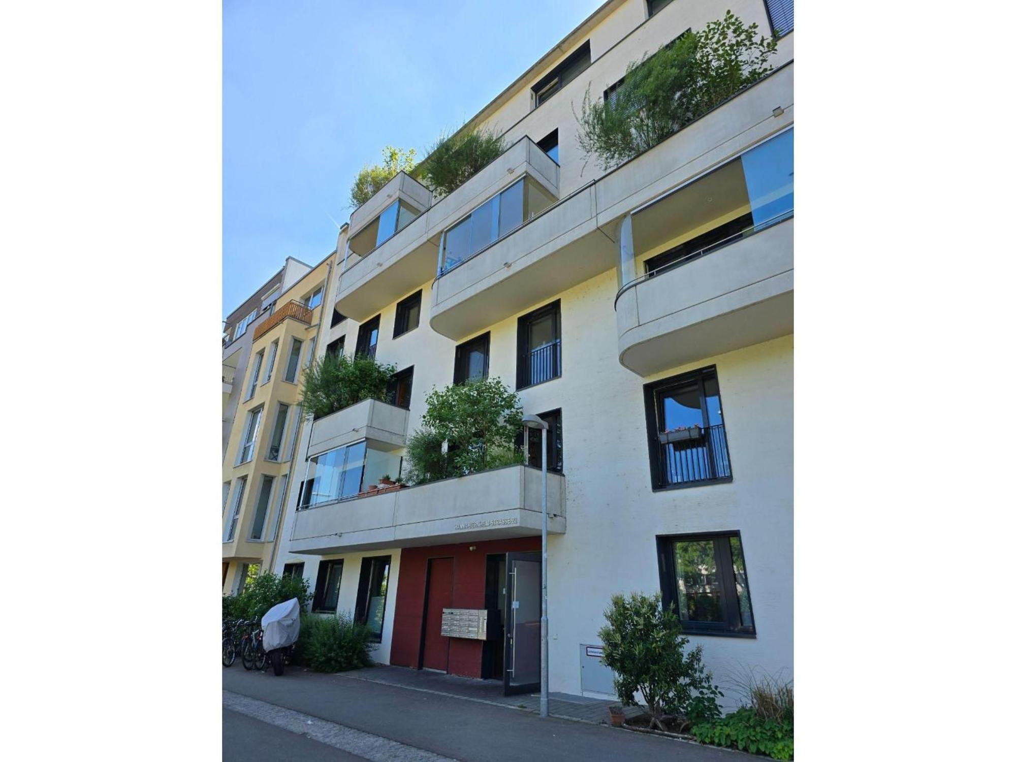 Stadtnahes Gaestezimmer Im Penthouse Bei Esi Tübingen Exteriér fotografie
