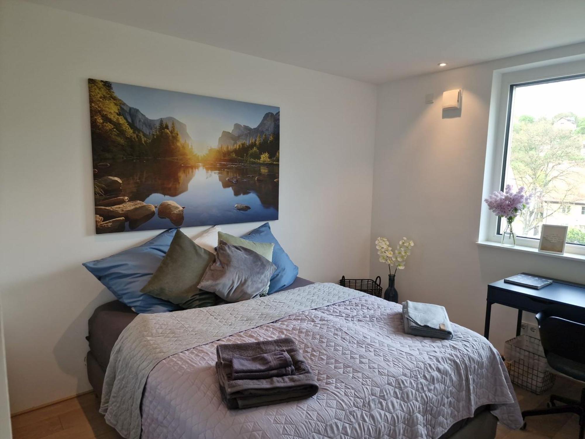 Stadtnahes Gaestezimmer Im Penthouse Bei Esi Tübingen Exteriér fotografie