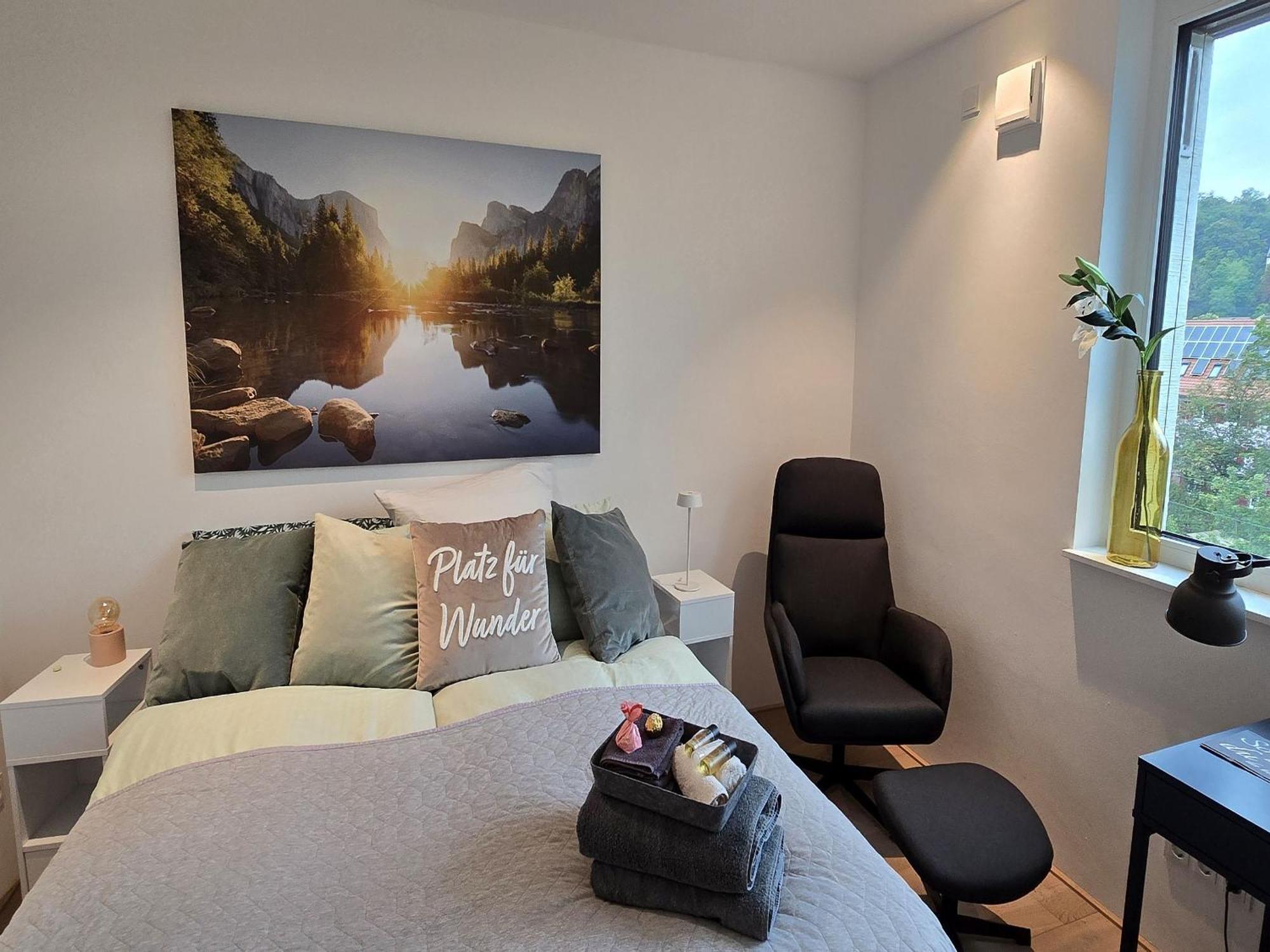 Stadtnahes Gaestezimmer Im Penthouse Bei Esi Tübingen Exteriér fotografie
